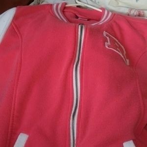 Iam selling my coat that I brought from dots